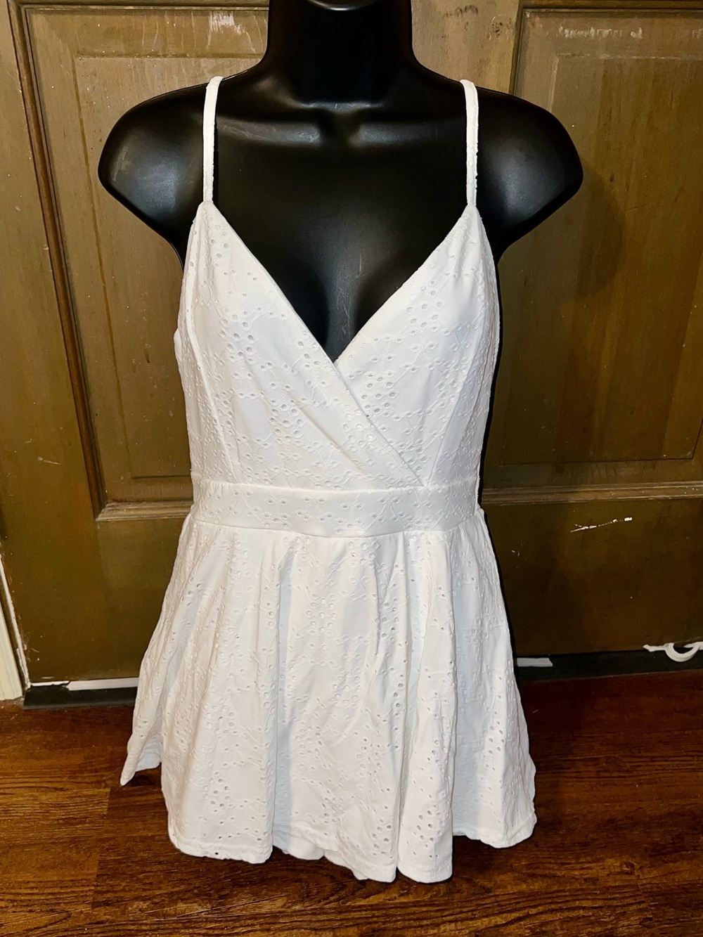 Rue 21 White Eyelet Mini Dress Cottage Coquette Y2K Embroidered Romper Size M